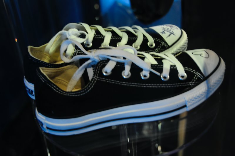 3 - Oh. My. GOD! Avril's shoes from video clip for Sk8ter Boy! From the Bata Shoe Museum
