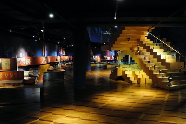 9 - Bata Shoe Museum
