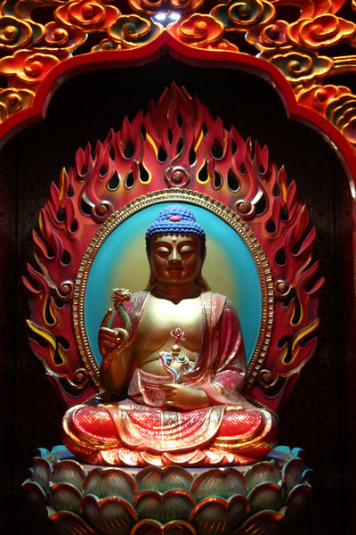 Buddha Figure, Interior Central Chinatown Temple