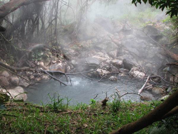 Boiling water holes at Rincon