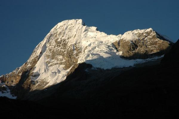 The peak of Artesonraju (6025m) at sunrise