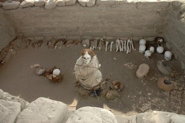 Unearthed tomb just outside Nasca