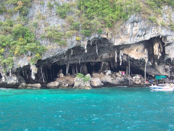 Viking cave Phi Phi | Photo