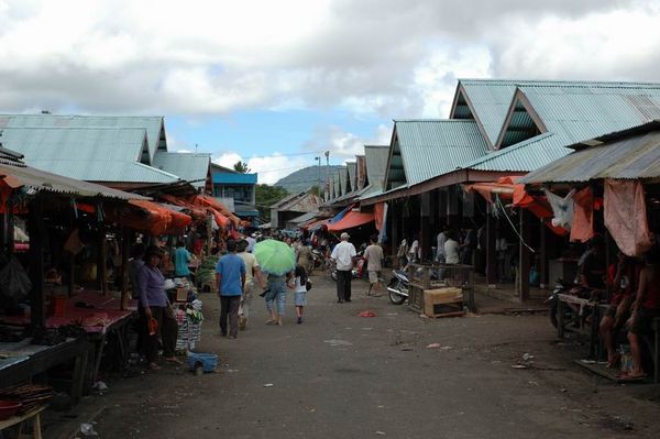 Tomohon Market