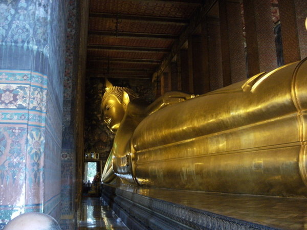 Sleeping Budha