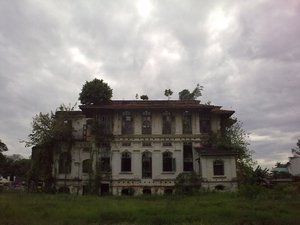 Decaying school house 