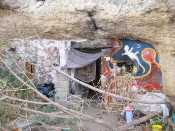 site of modern cave dweller?