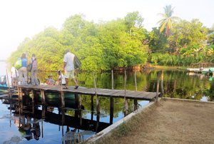 Manialtepec Lagoon 