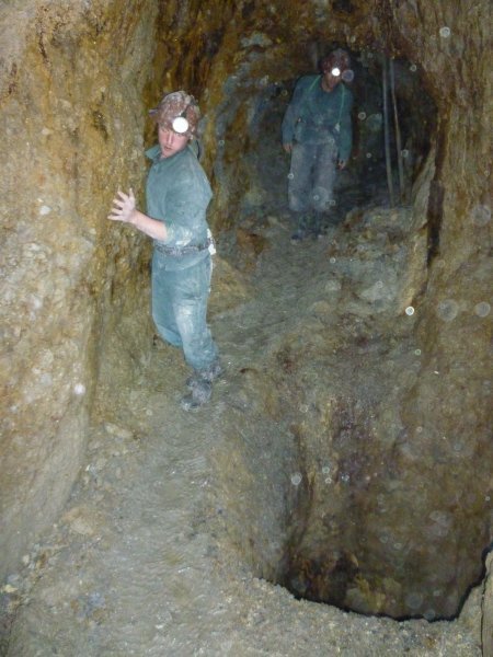 In the mines: the vertigo causing hole..