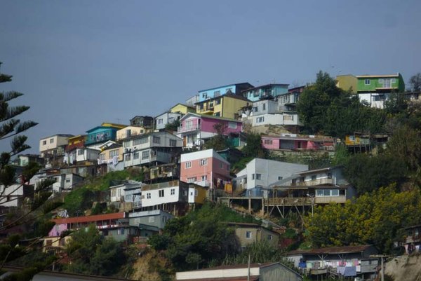 Oh, and we thought we better take a quick picture of Valpos houses from a distance too..