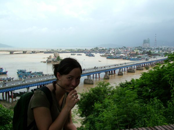 V and the Cai River