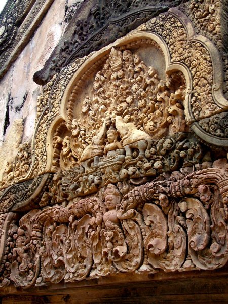 Details of the carving at Banteay Srey