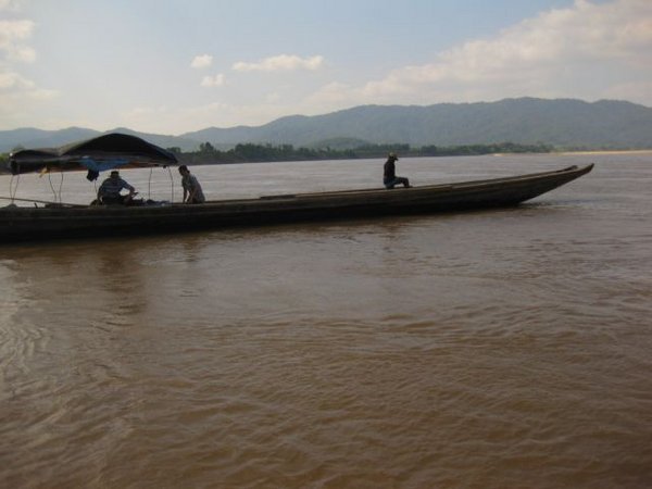 Mekong commuters