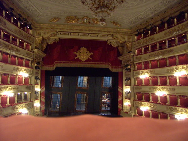 La scène de l'opéra