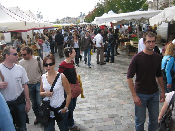 Chartrons Sunday Market