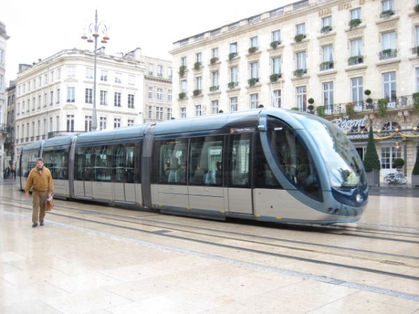 The tram bordelais