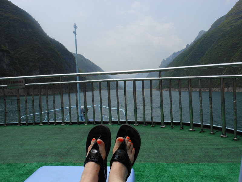 Relaxing on the Yangtze