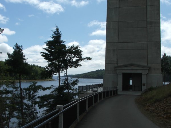 Bridge pilon and entry to observation area