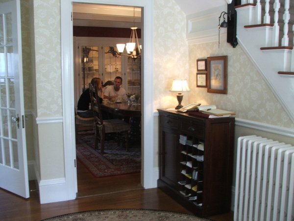 Looking into the dining room from the foyer
