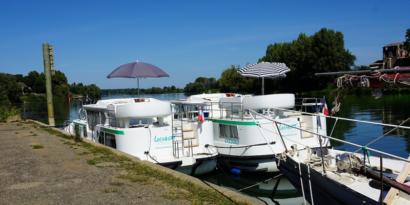 Double parked when moorings are scarce