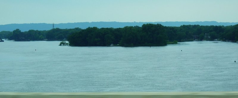 Mighty Mississippi at the Wisconsin border