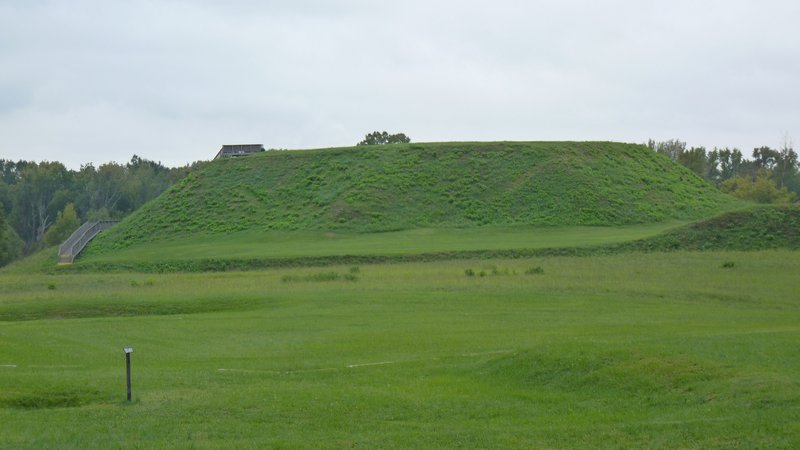 mound at ocmulgee