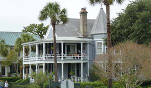 Flash house in Charleston
