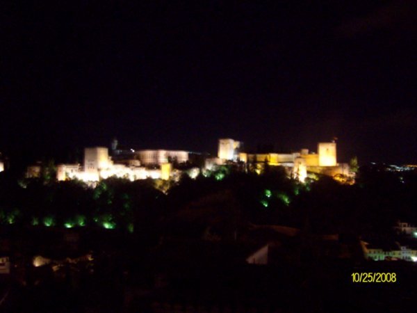 La Alhambra at night