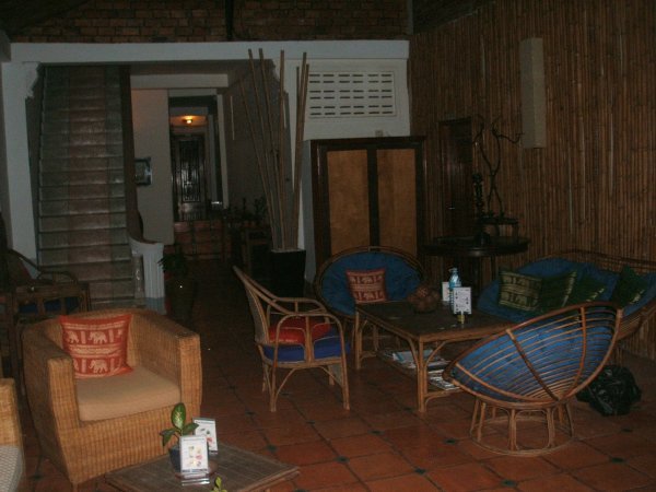 Rosy Guesthouse Balcony 2