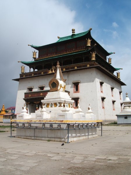 Gandantegchinlen Monastery 7