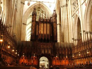 Quire & Organ - More Than 4000 Pipes