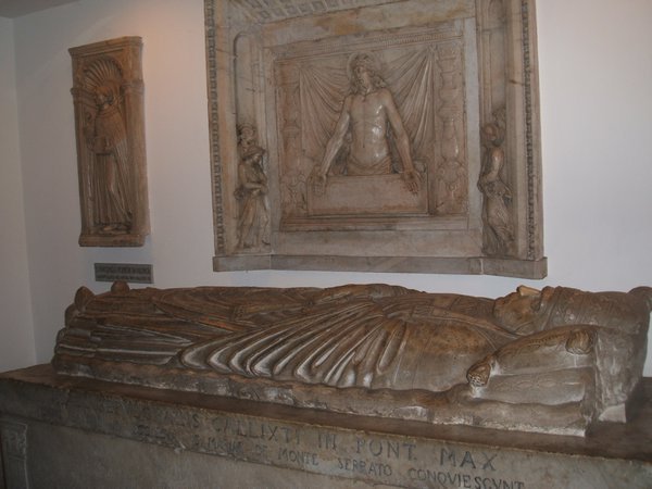 Popes' Tombs