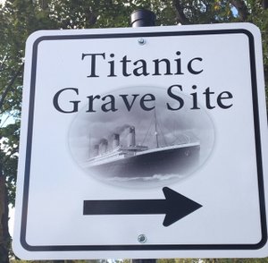 Titanic Signage