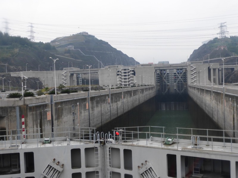 Lock Three Gorges Dam