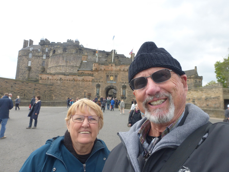 Jean and Cope Edinburgh Castle 2