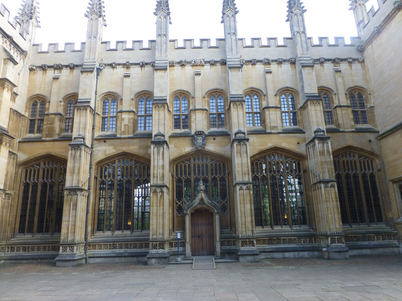 "Hogwarts Infirmary", Oxford University