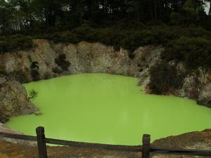 Sulfur pool