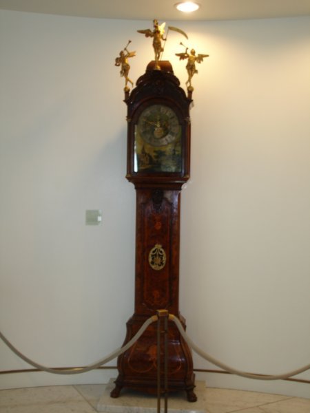 The Dutch Clock