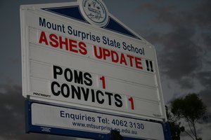 Poms 1 Convicts 1