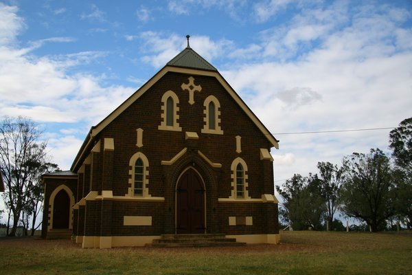 Another pretty Temora Church