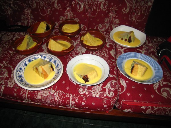 Guayaquil - Lasagne & Steamed Sponge Pudding