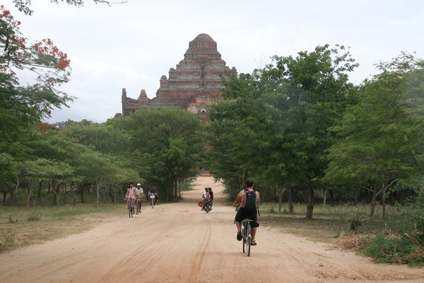 Cycling towards Dhamma Yangyi Temple