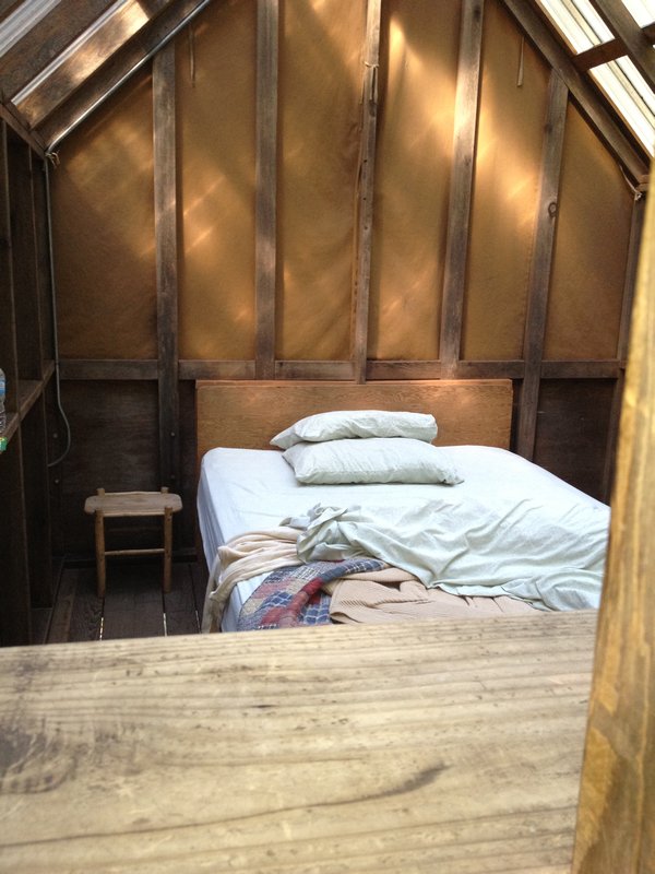 Tent/Cabin