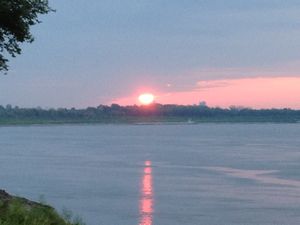 Sunrise on the Mississippi
