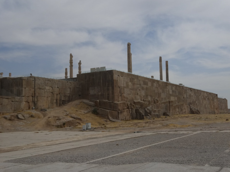 Persepolis - Approaching the platform