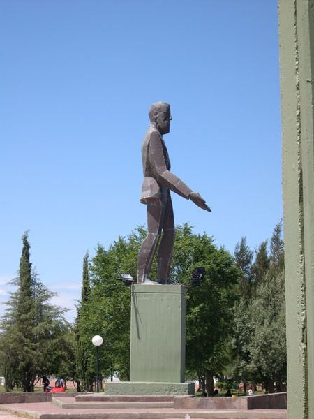 Trelew statue of  a Mr Lewis