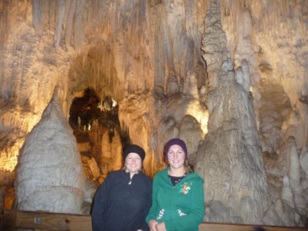 waitomo caves