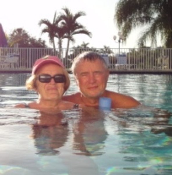 Wes and Joanne - Silver Lakes Pool 