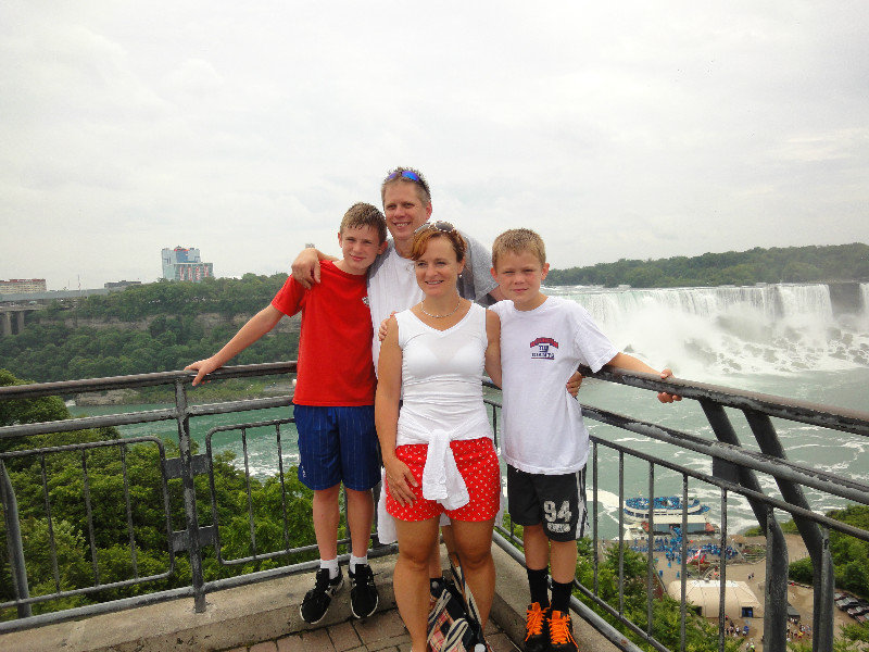 Four Cogs at the Falls