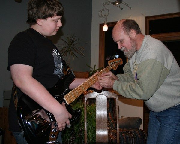 Doug Teaches Vince a Chord